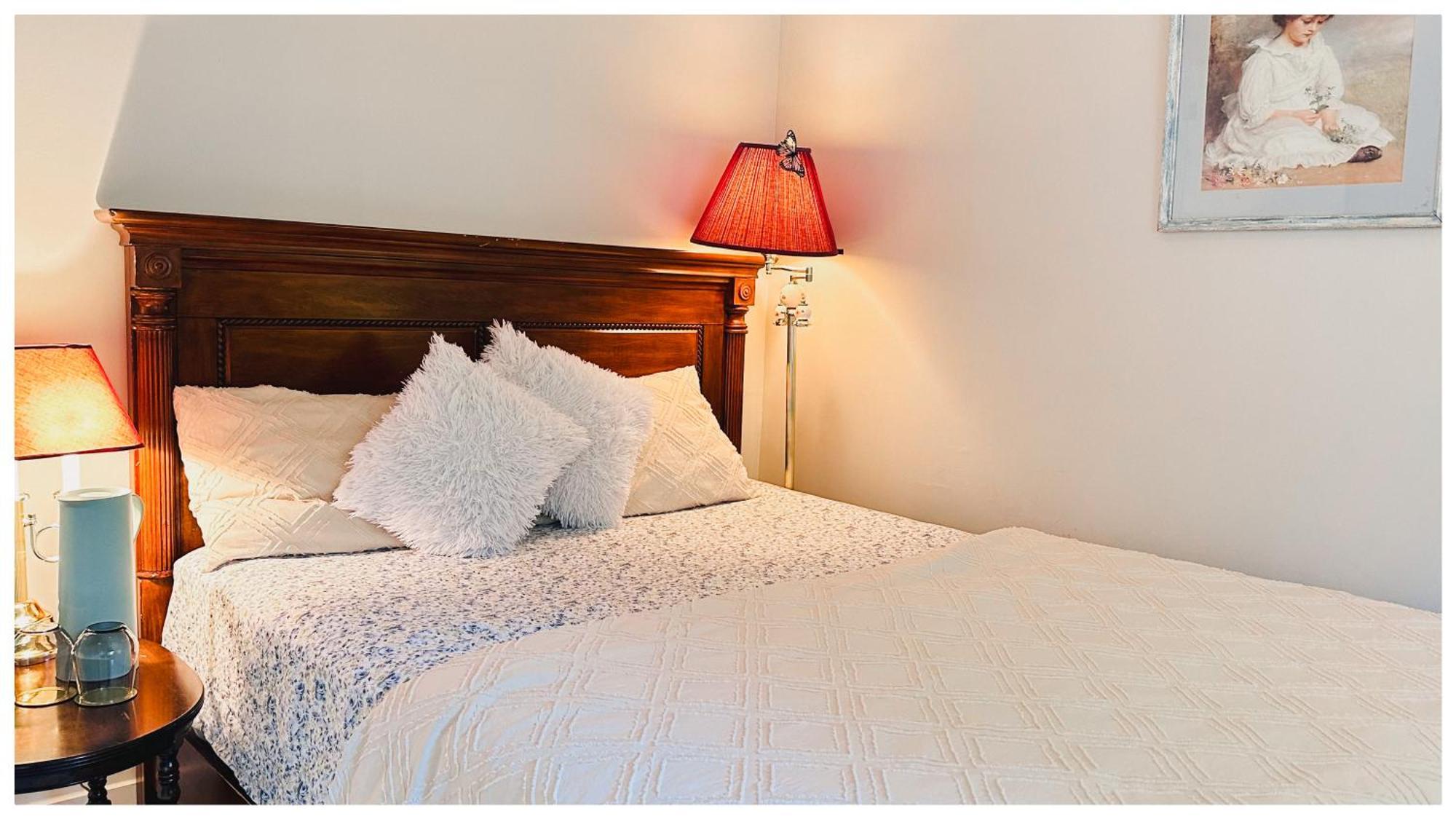 The Stays - Private Cozy 1 Bhr Apt On Main Floor Toronto Extérieur photo