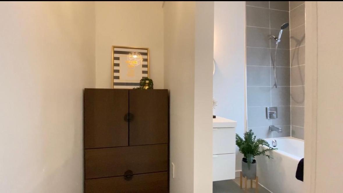 The Stays - Private Cozy 1 Bhr Apt On Main Floor Toronto Extérieur photo